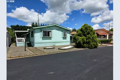 1200 E Central Ave #5, Sutherlin, OR 97479 - Photo 1