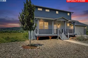 845 Forest Heights St, Sutherlin, OR 97479 - Photo 1