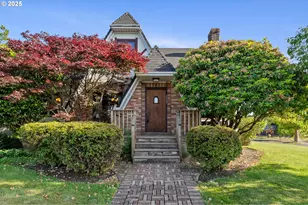 1703 4th St, Tillamook, OR 97141 - Photo 1