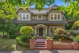 3568 NE Couch St, Portland, OR 97232 - Photo 1