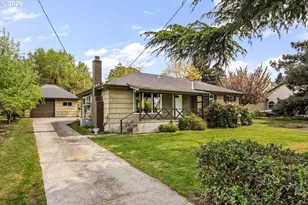 17820 SE Candy Ln, Milwaukie, OR 97267 - Photo 1