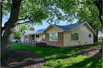 502 N Lake St, Joseph, OR 97846 - Photo 1