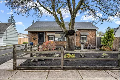 341 16th St, Springfield, OR 97477 - Photo 1