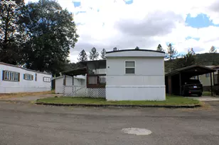 157 Bunting Ln, Myrtle Creek, OR 97457 - Photo 1