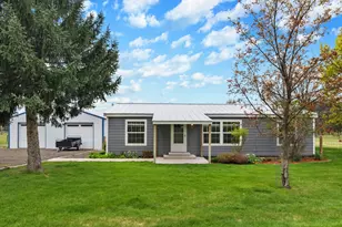 65824 Hemlock St, Elgin, OR 97827 - Photo 1