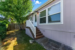 17925 Country Village Dr, Oregon City, OR 97045 - Photo 1