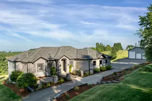 19340 NE Brooks Ln, Newberg, OR 97132 - Photo 1