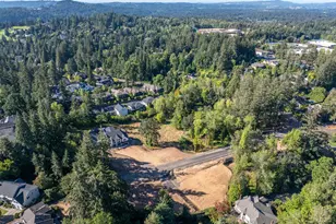 13560 Goodall Rd, Lake Oswego, OR 97034 - Photo 1