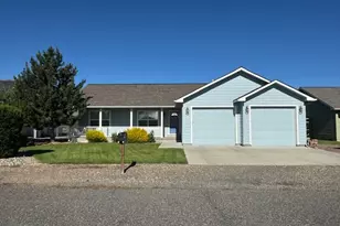 2215 21st St, Baker City, OR 97814 - Photo 1