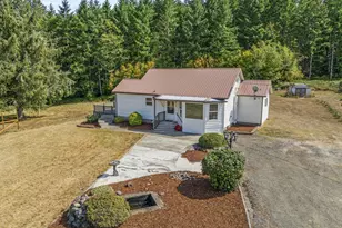 145 Frye Rd, Castle Rock, WA 98611 - Photo 1