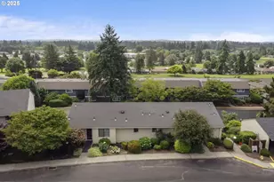 12110 SW King Arthur St, King City, OR 97224 - Photo 1