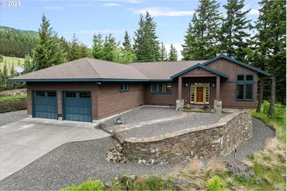 131 Roberson Dr, Underwood, WA 98651 - Photo 1