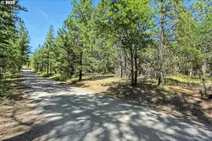 Forest Glen, Goldendale, WA 98620 - Photo 1