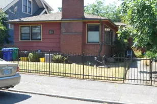 5845 NE 30th Ave, Portland, OR 97211 - Photo 1