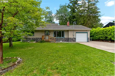 3116 NE 108th Ave, Portland, OR 97220 - Photo 1