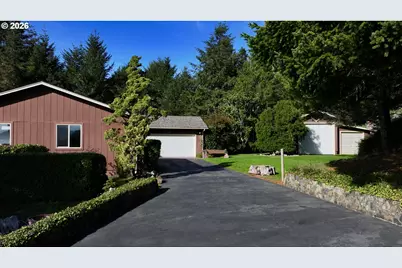 15604 Napa Ln, Brookings, OR 97415 - Photo 1