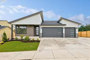 773 Riley Dr, Silverton, OR 97381 - Photo 1