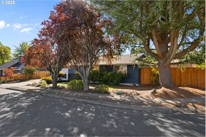 1905 N Springbrook Way, Newberg, OR 97132 - Photo 1