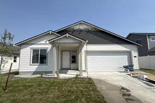867 E Kinsley Ave, Hermiston, OR 97838 - Photo 1