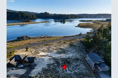 2100 Vinca, Florence, OR 97439 - Photo 1