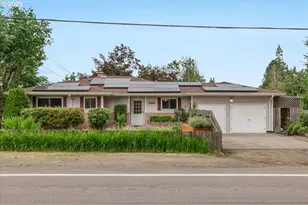 886 Linn Ave, Oregon City, OR 97045 - Photo 1