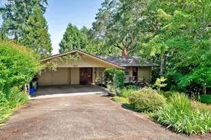 607 E 39th Pl, Eugene, OR 97405 - Photo 1