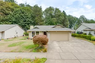 2039 NE Gibbs Cir, McMinnville, OR 97128 - Photo 1
