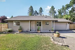 126 SW Fleishauer Ln, McMinnville, OR 97128 - Photo 1