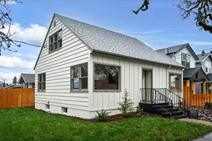 5721 N Willis Blvd, Portland, OR 97203 - Photo 1