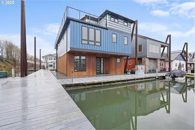 18525 NE Marine Dr, Portland, OR 97230 - Photo 1