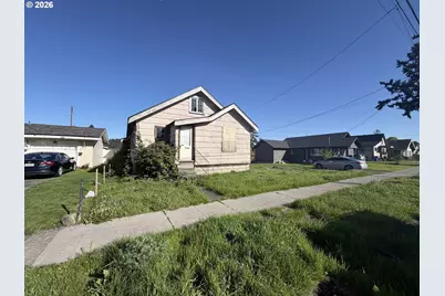 902 S 4th Ave, Kelso, WA 98626 - Photo 1