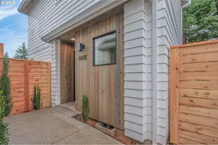 6471 SE Ramona St, Portland, OR 97206 - Photo 1