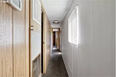 101 Athena Ln, Roseburg, OR 97470 - Photo 10