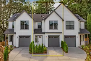 9258 SW Waverly Dr, Tigard, OR 97224 - Photo 1