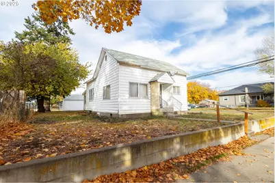 1425 Jackson Ave, La Grande, OR 97850 - Photo 1