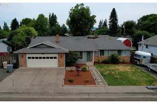 762 Randall Dr, Lebanon, OR 97355 - Photo 1