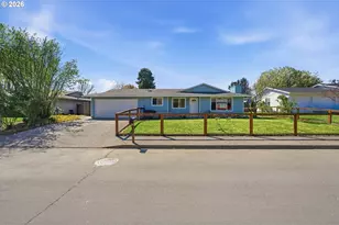 560 SE Border Ln, McMinnville, OR 97128 - Photo 1