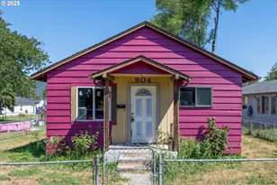 804 S 7th Ave, Kelso, WA 98626 - Photo 1