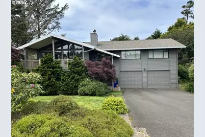 89606 Manion Dr, Warrenton, OR 97146 - Photo 1