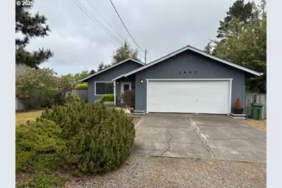 2640 Virginia Ave, North Bend, OR 97459 - Photo 1