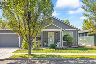 3132 SW Indian Pl, Redmond, OR 97756 - Photo 1