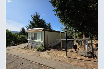 401 N Comstock Rd #29, Sutherlin, OR 97479 - Photo 1