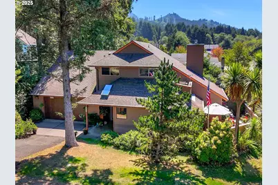 315 N Chinook St, Cannon Beach, OR 97110 - Photo 1