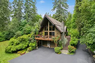 30625 SW Riverwood Dr, West Linn, OR 97068 - Photo 1