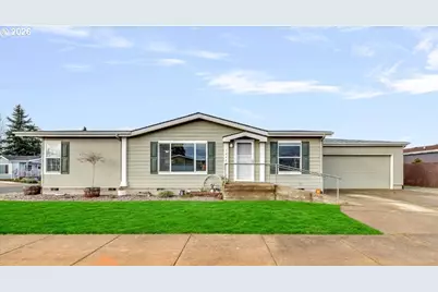 1247 Boardwalk Ave, Molalla, OR 97038 - Photo 1