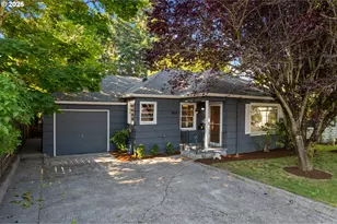 9218 SE Washington St, Portland, OR 97216 - Photo 1