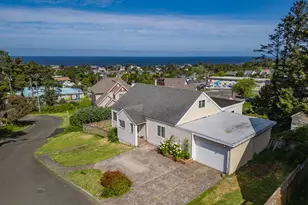 1749 NE 19th St, Lincoln City, OR 97367 - Photo 1
