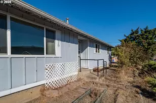 90 NE Darrell Ave, Winston, OR 97496 - Photo 1