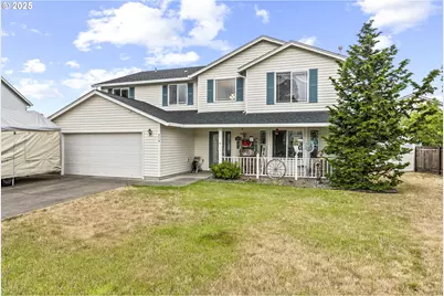 218 Blue Jay Ct, Kelso, WA 98626 - Photo 1