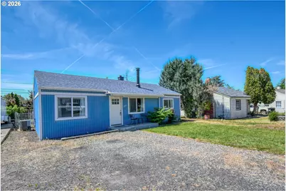 1023 SW 30th St, Pendleton, OR 97801 - Photo 1